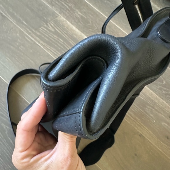 BALENCIAGA LEATHER CITY BLACKOUT BAG - Picture 4 of 13